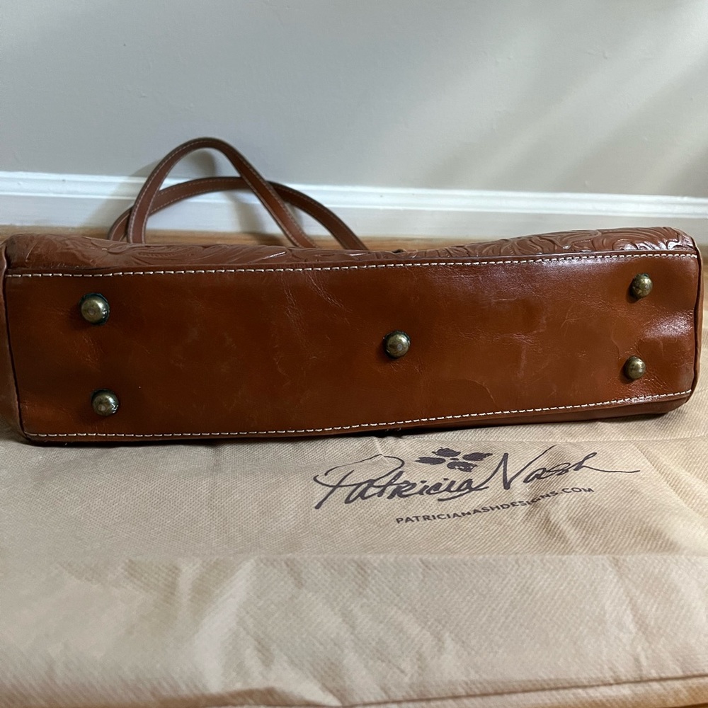 Patricia Nash Poppy Tote Cognac - Picture 3 of 12